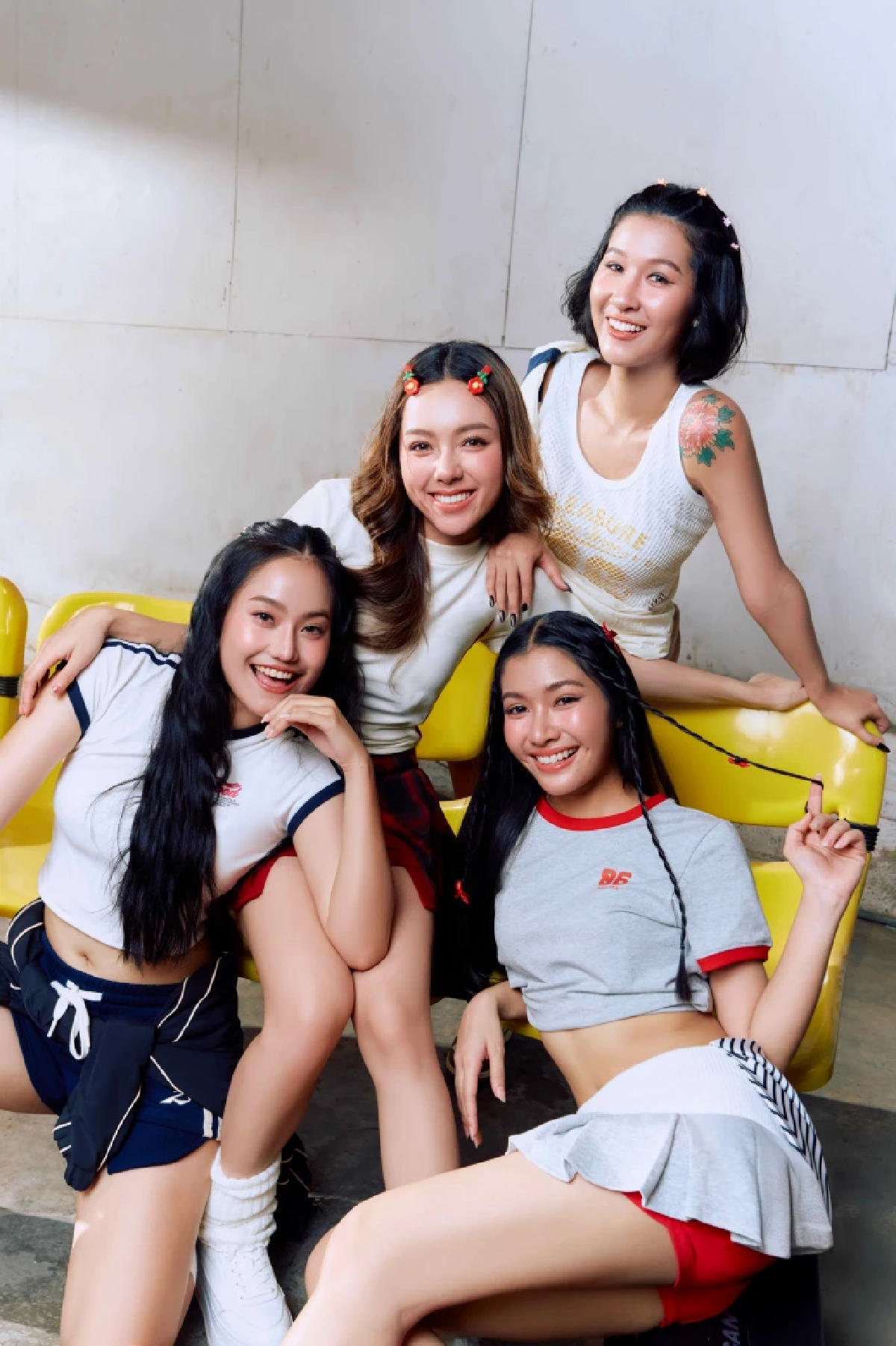 \"MY EYES\" ชวน\"เบียร์ พร้อมพงษ์\" ฟีทเจอริ่ง ดันเพลง สบตาประสบภัย