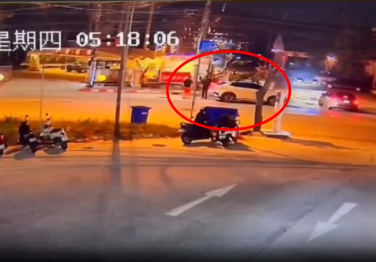คนร้ายชุดดำ ฉุด หนุ่มจีน ขึ้นรถกลางพัทยา ปล้นทรัพย์สูญกว่า 2.3 แสน