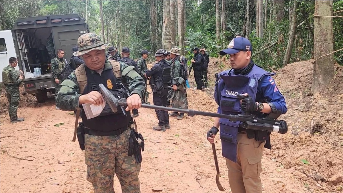กกล.สุรนารี เจออีก 2 ทุ่นระเบิดสังหารบุคคล สภาพใหม่ ในพื้นที่ช่องบก