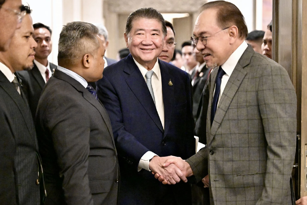 ไทย-กัมพูชา เห็นพ้องหยุดยิงเที่ยงคืนนี้ เข้าสู่กลไกทวิภาคี