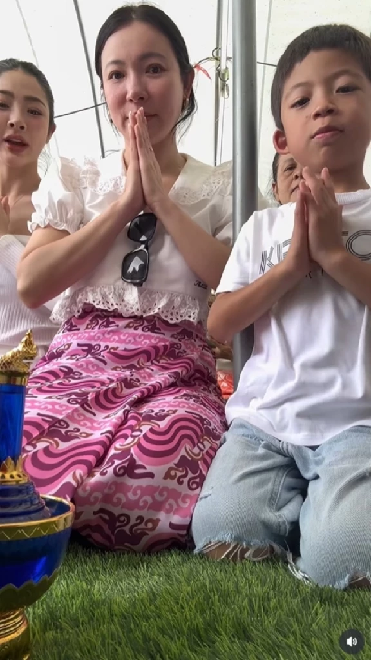 \"สามเณรีเจนี่\" ยังไม่มีกำหนดสึก พร้อมย้ายออกจากเทวาลัยไปจำวัด