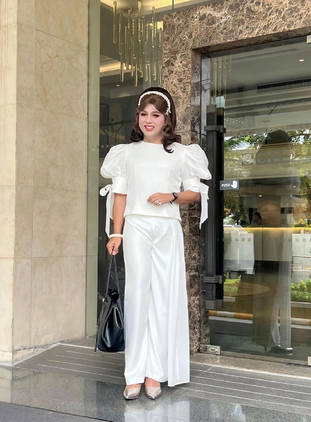 \"แพรรี่\" ซัดเดือด! ด็อกไหน ปกป้องพวกฤษีลวงเหี้X ฝากถึงอดีตพระที่สึกด้วยความหวังดี