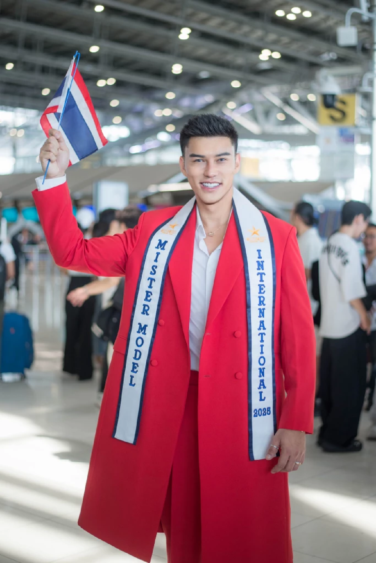 แห่ต้อนรับ \"แจ็ค ไททัส\" ฉลองมง Mister Model International 2025 ระดับโลก