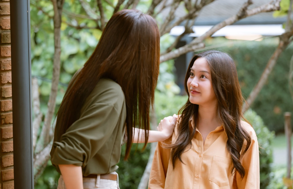 \"ฟรีน - เบ็คกี้\"ย้ำความปัง คิวแรก \"เสน่หาวาโย\"ครอง  X TRENDS อันดับ 1 ของโลก