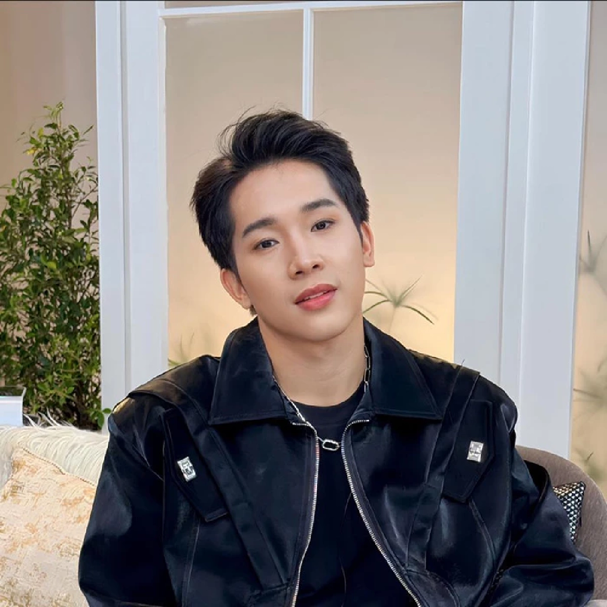 "บิ๊ก ผู้ใหญ่บ้านฟินแลนด์" เจอชาวเน็ตแซะบอกไม่ชอบ สวนกลับอย่างเจ็บ!