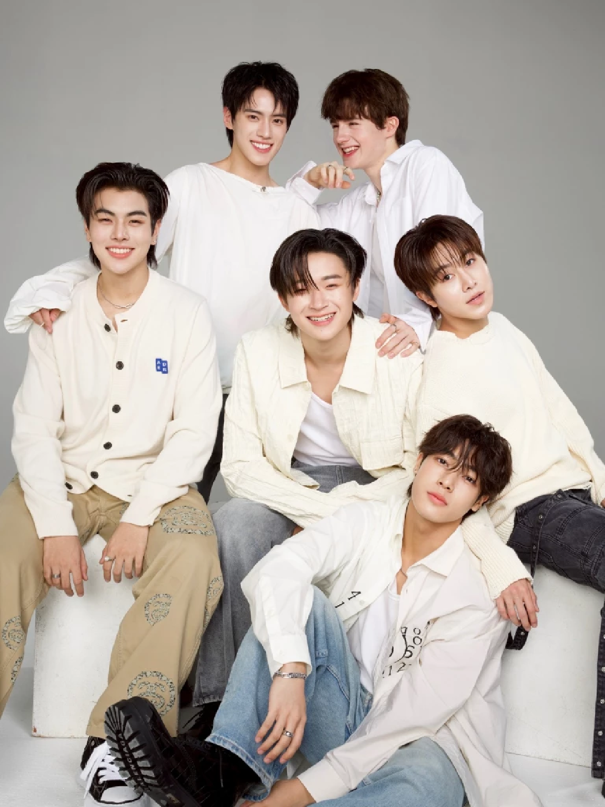 เล่นใหญ่ \"MCHOICE\" ส่ง 6 หนุ่ม ทำภารกิจพิชิตเดบิวต์สู่ศิลปิน T-POP
