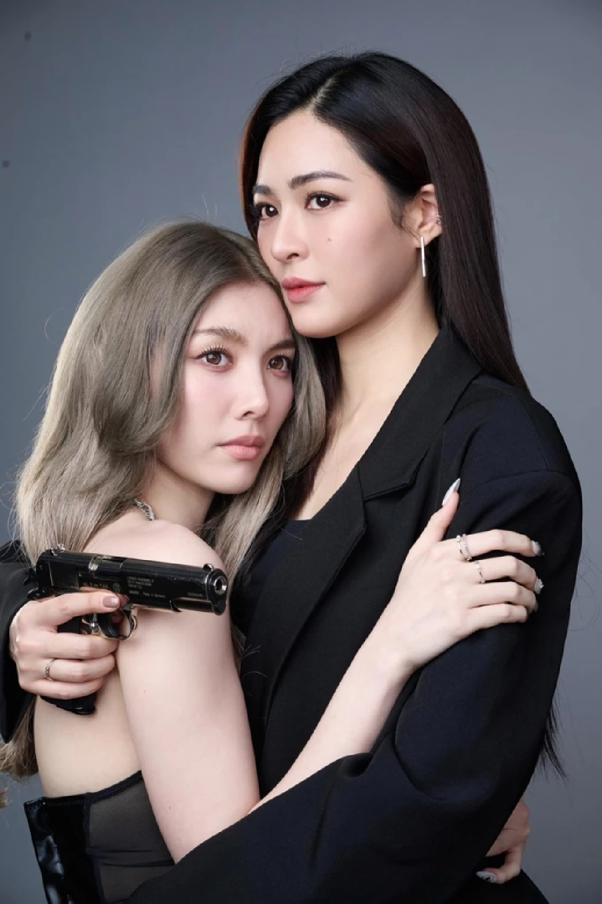 ทรงพลัง \"คู่จิ้นลูกรัก\" หลิง-ออม สร้างปรากฎการณ์ กวาดเงินมหาศาลเข้าช่อง 3