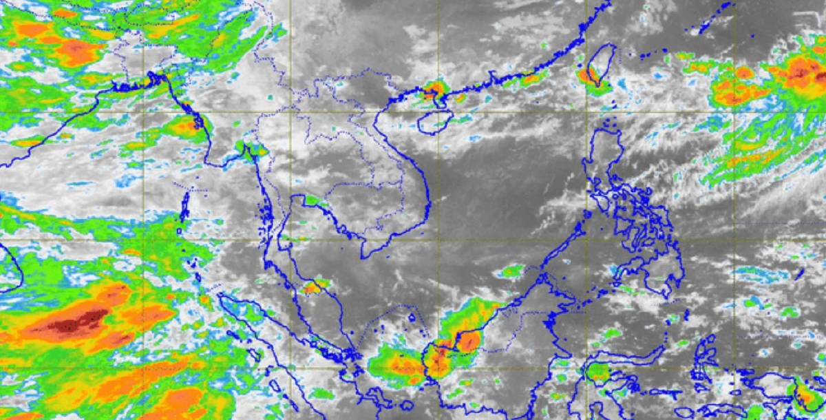 \"พยากรณ์อากาศ วันนี้\" 2 ส.ค. 68 เตือนภาคใต้ รับมือฝนตกหนัก