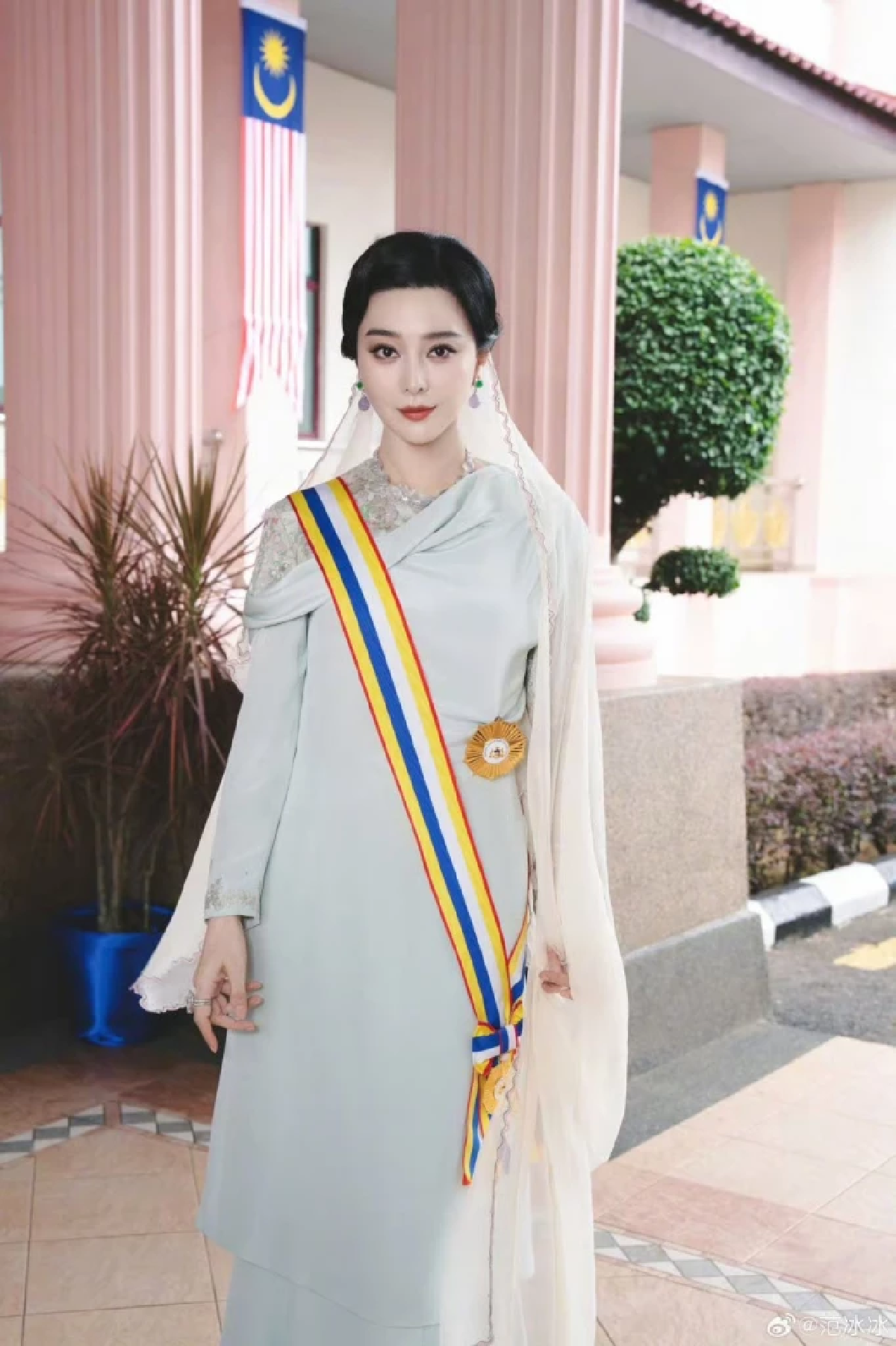\"ฟ่าน ปิงปิง\" ได้รับเครื่องราชฯ ดาราจีนระดับโลกที่มาเลเซียยกย่อง 