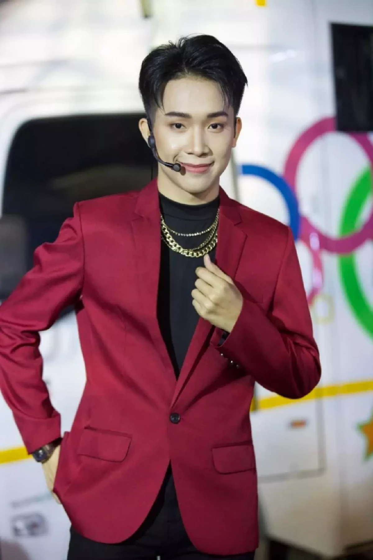 ถกสนั่นสรุปผิดไหม? ผู้ใหญ่บ้านฟินแลนด์  ถ่ายคลิปเหยียบทุเรียน