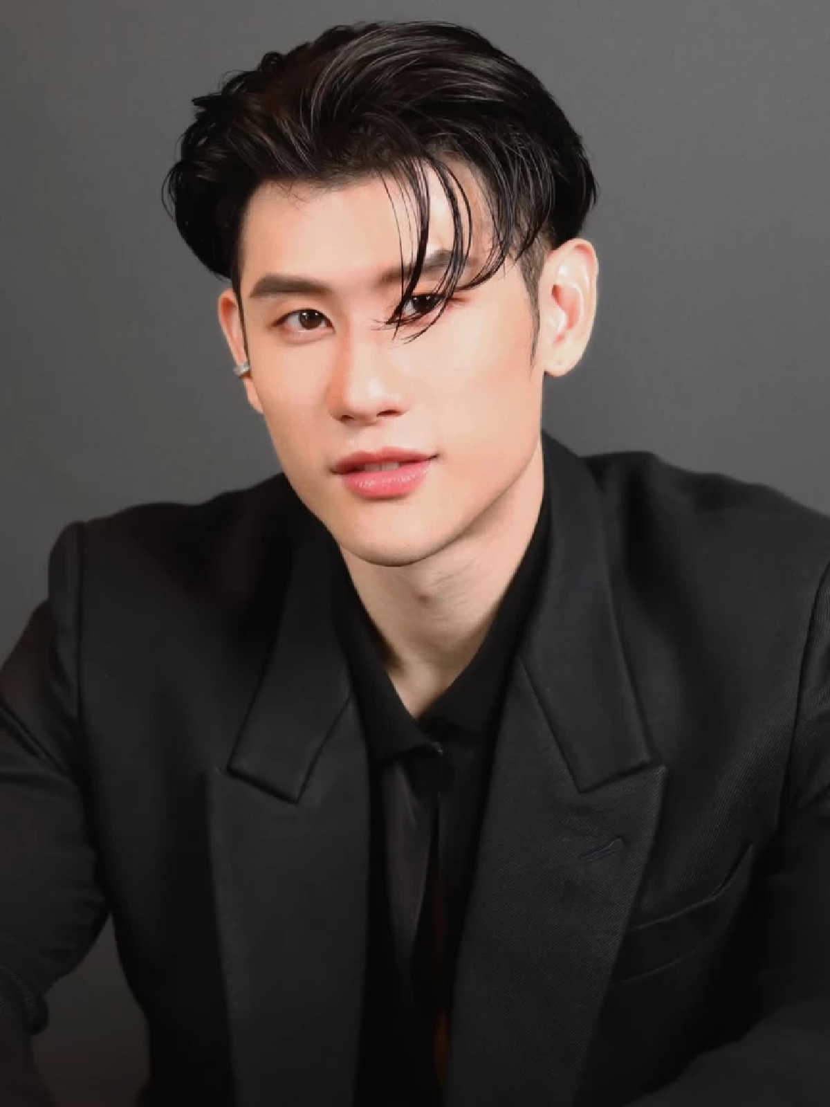 \'5 ราศี\' พ้นเคราะห์ - ปากพารวย พูดเป็นทอง เจรจาเงิน โชคหลั่งไหล \'หมอไวท์ เปิดดวง\"