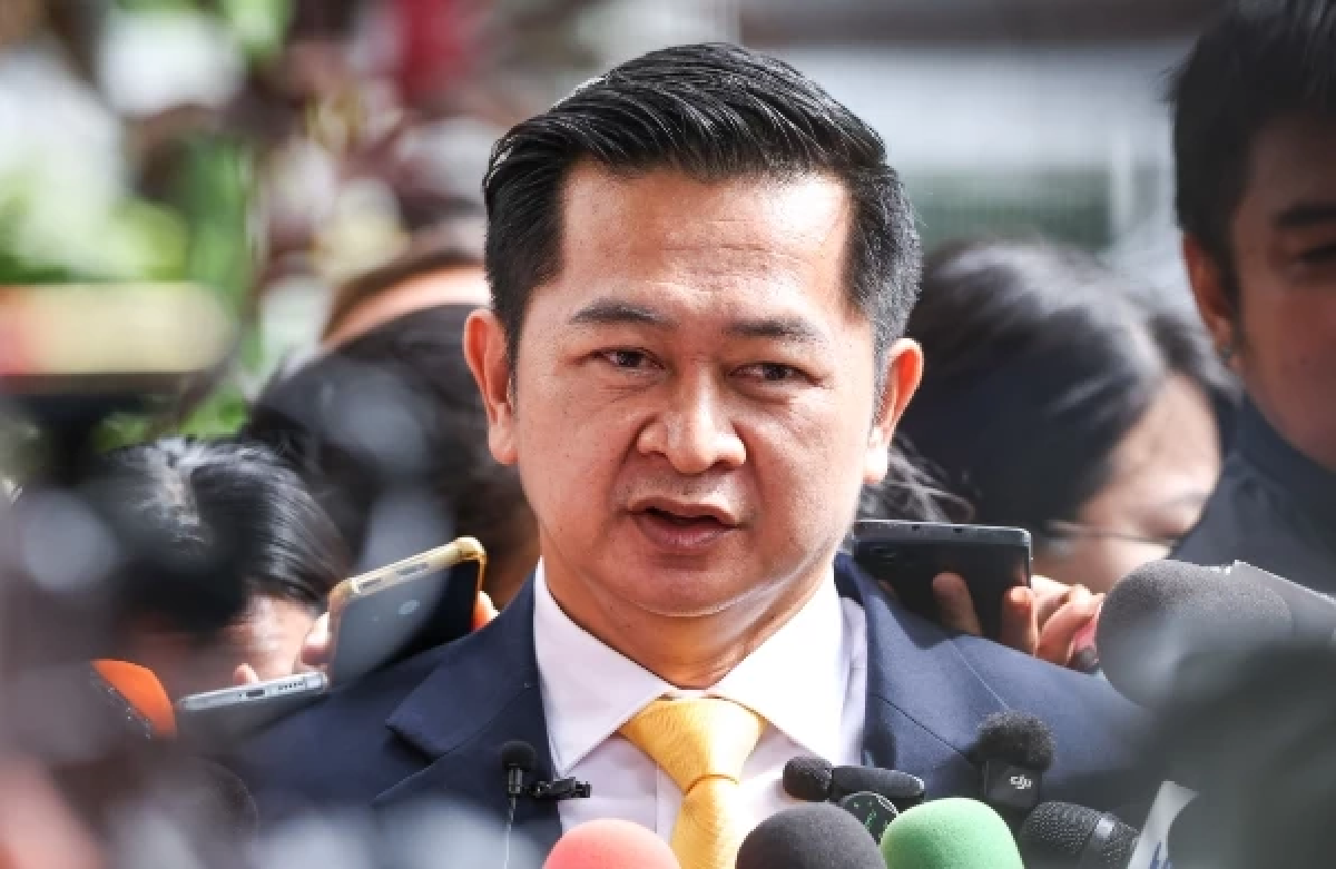 \"ทักษิณ\" ยิ้มดีใจคำพิพากษาศาล พร้อมทำประโยชน์ให้ประเทศ