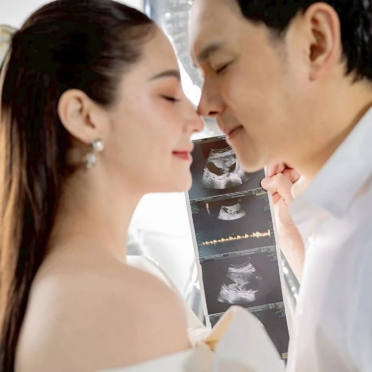 “นาตาลี-ฟลุ๊ค” ประกาศข่าวดีลูกคนที่ 2 มาแล้วทายาทหมื่นล้าน