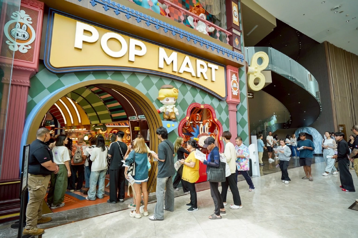 POP MART Global Landmark Store ไอคอนสยาม แฟนอาร์ตทอยแน่น