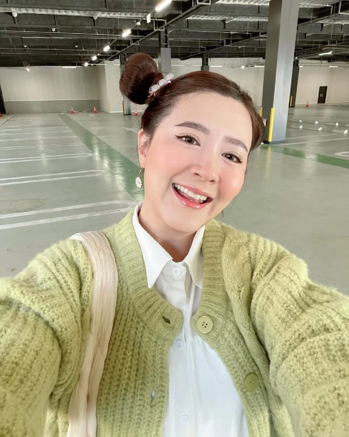 “โฟกัส” ลุคใหม่ทำคนทักท้อง? แฟนๆแห่ชมลุคไหนก็สวยไม่เปลี่ยน  
