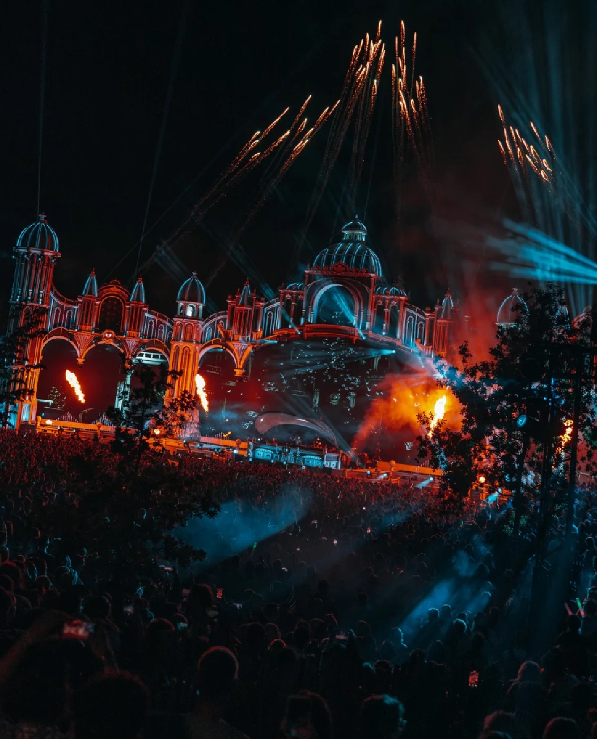 รัฐบาลเปย์ 2,000 ล้านบาท จัดงาน\"Tomorrowland\" ครม.ไฟเขียวให้ผ่าน