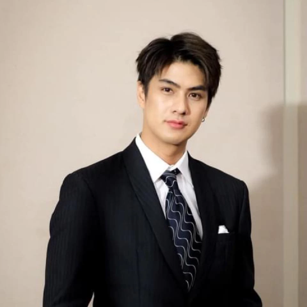 \"เขต ธาราเขต\" โพสต์แรง ค่าตัว 2 ปีไม่จ่ายครบ เกิดอะไรขึ้นในวงการ?