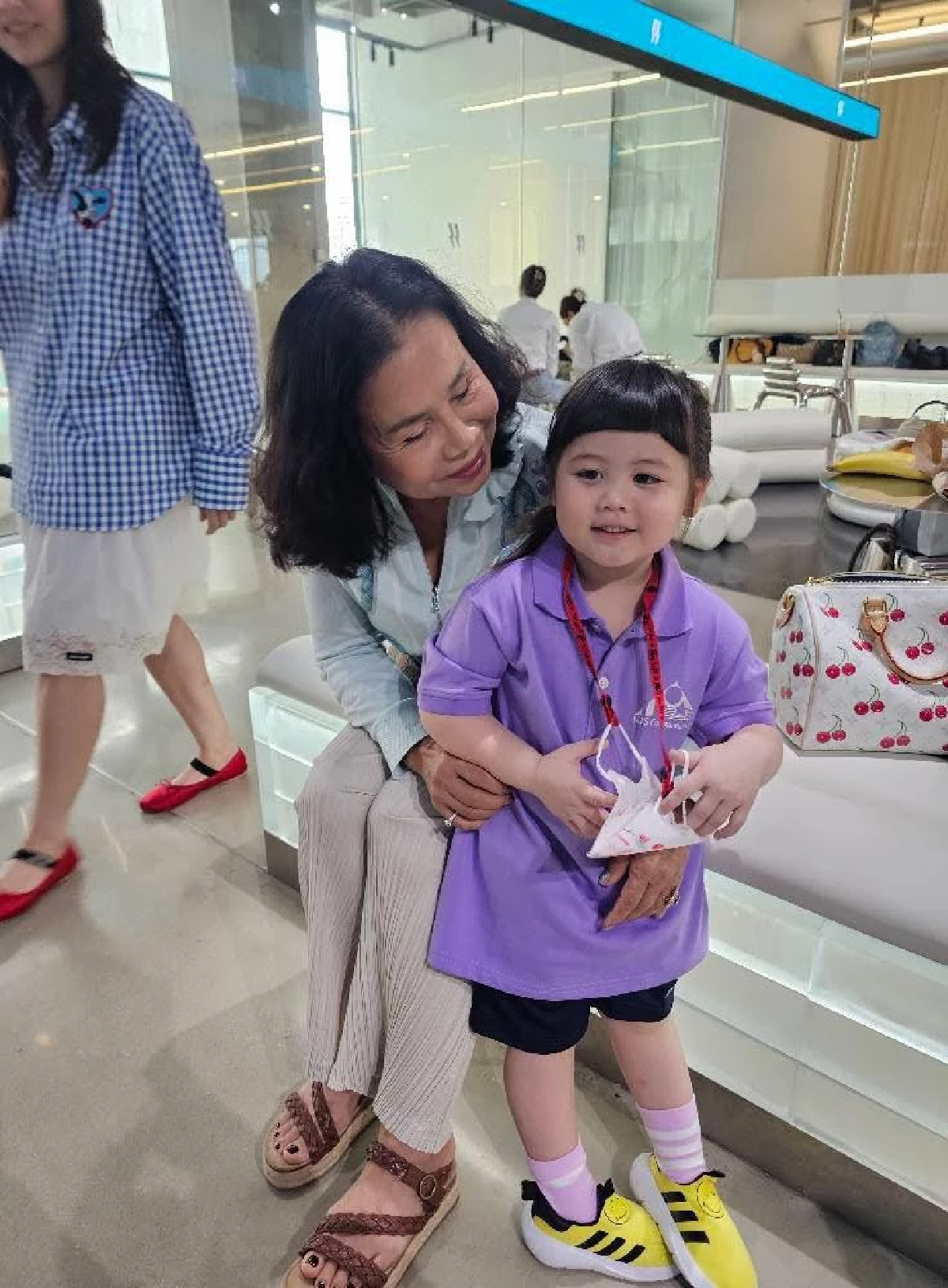 ว้าว! เปิดค่าเทอม \"น้องแอบิเกล\" สมฐานะดาราสาว ทายาทหมื่นล้าน