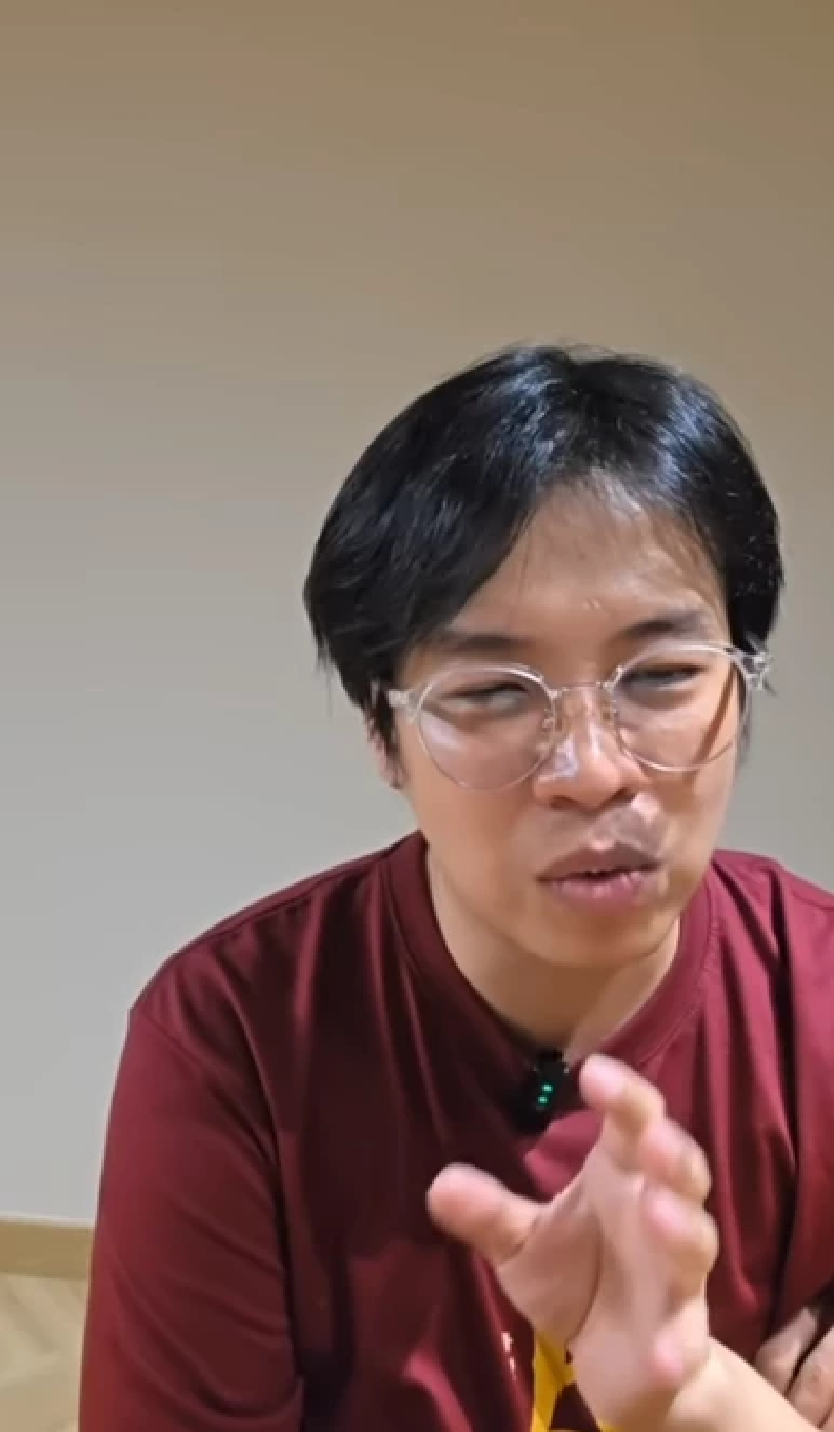 แฟนคลับห่วง \"หมอบี ทูตสื่อวิญญาณ\" พูดเป็นนัย \"อาจได้ไปในที่ชอบ\" 