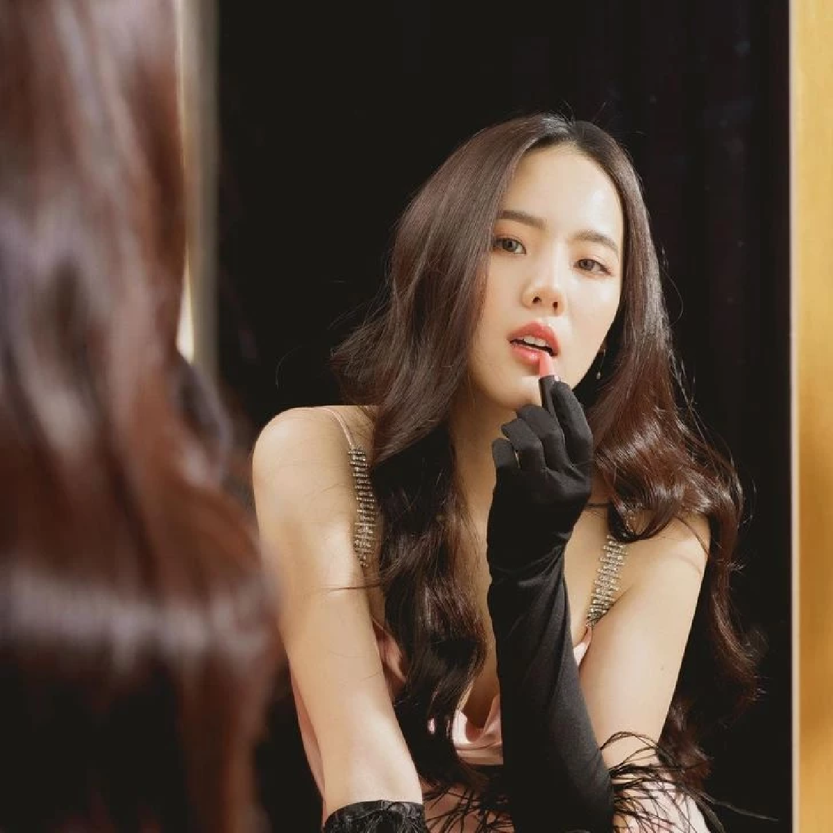 “เจนิส” สวยแค่ไหนก็ไม่อาบน้ำ! กินทุกอย่างแต่หุ่นเป๊ะปัง ชีวิตคุ้มแล้วพร้อมตายทุกวินาที!