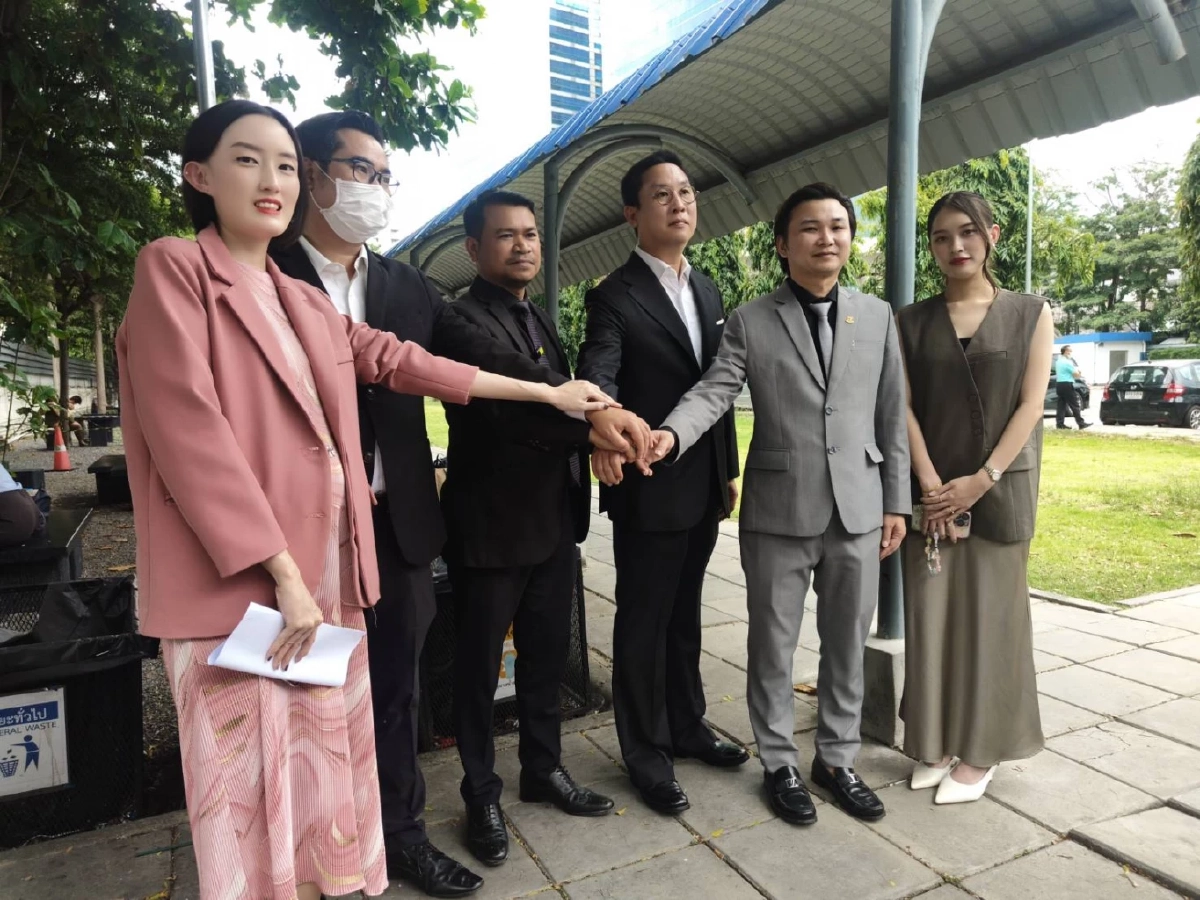 จบสวย! "ดิว อริสรา" คืนของหรู "เมย์ วาสนา" ถอนฟ้องทุกคดี