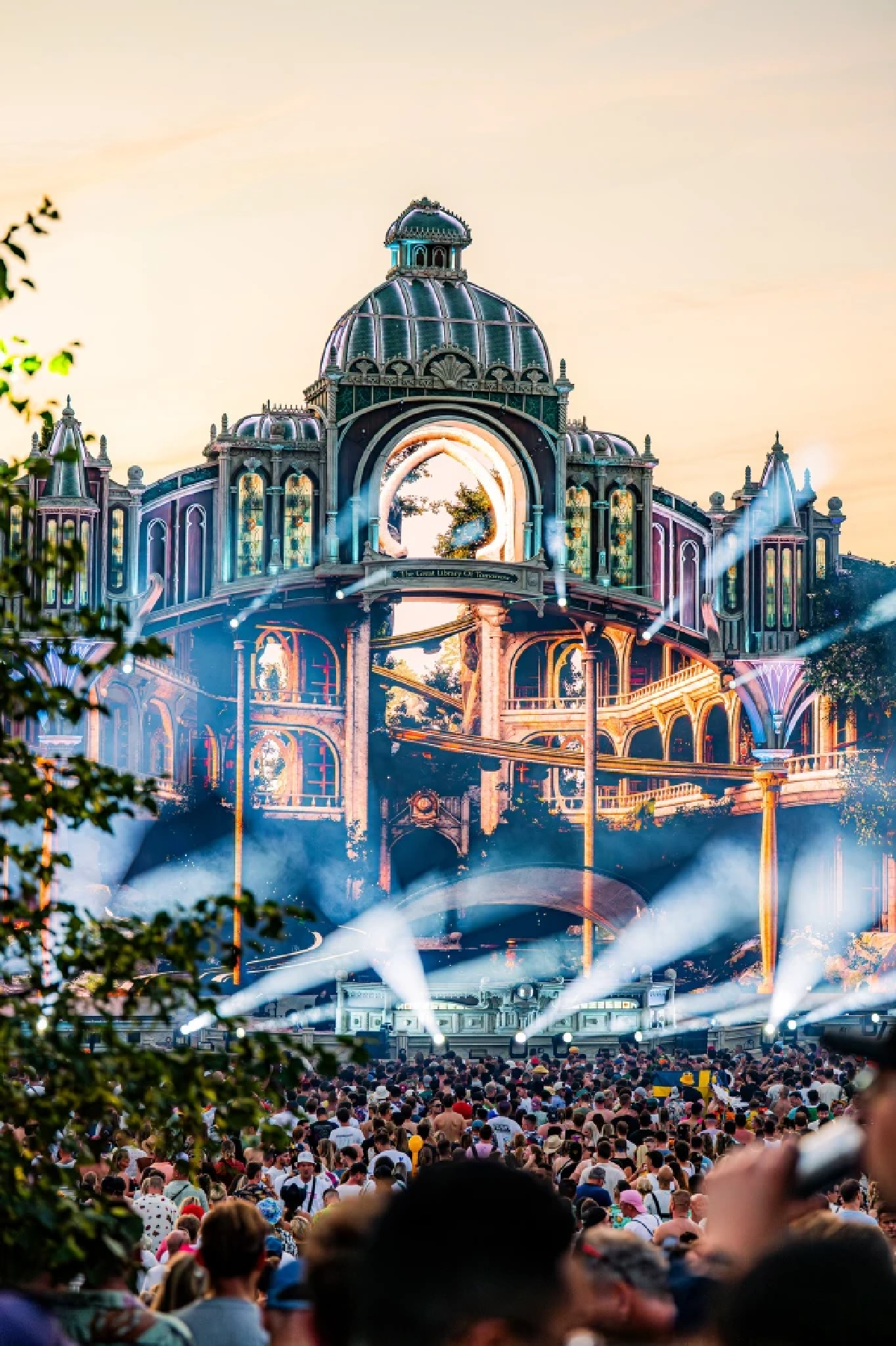 รัฐบาลเปย์ 2,000 ล้านบาท จัดงาน\"Tomorrowland\" ครม.ไฟเขียวให้ผ่าน