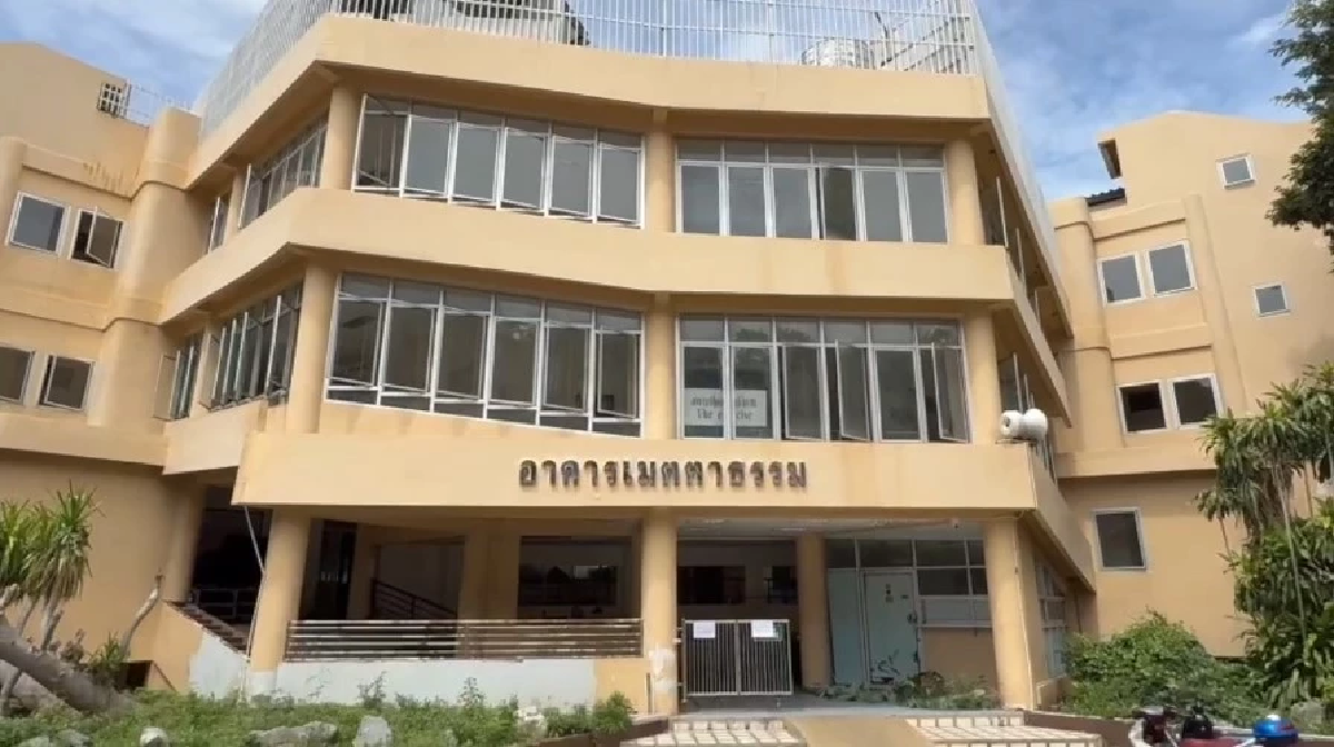 วงในเผย \"หลวงพ่ออลงกต\" ออกจากวัดตี 5 พร้อมเอกสารปึกใหญ่ สาเหตุ.. ห้ามสื่อขึ้นตึก