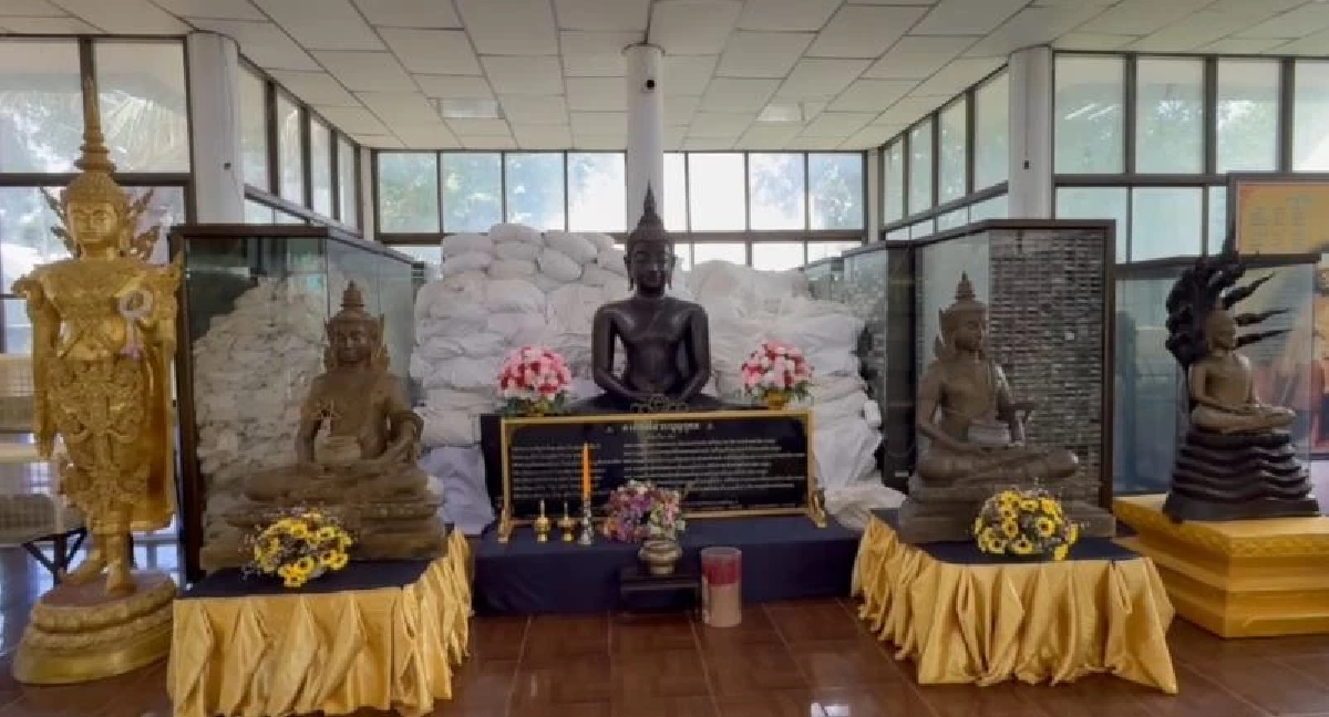 เตรียมเผาศพ ผู้ป่วยเอชไอวี ถูกดองไว้ 20 ร่าง ในวัดพระบาทน้ำพุ