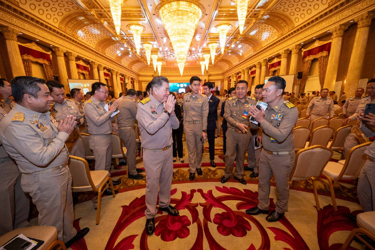 มหาดไทยลุย \"3 ไร้ทุกข์ 5 สร้างสุข\" ชูแนวคิด \"นักปกครองเพื่อประชาชน\"