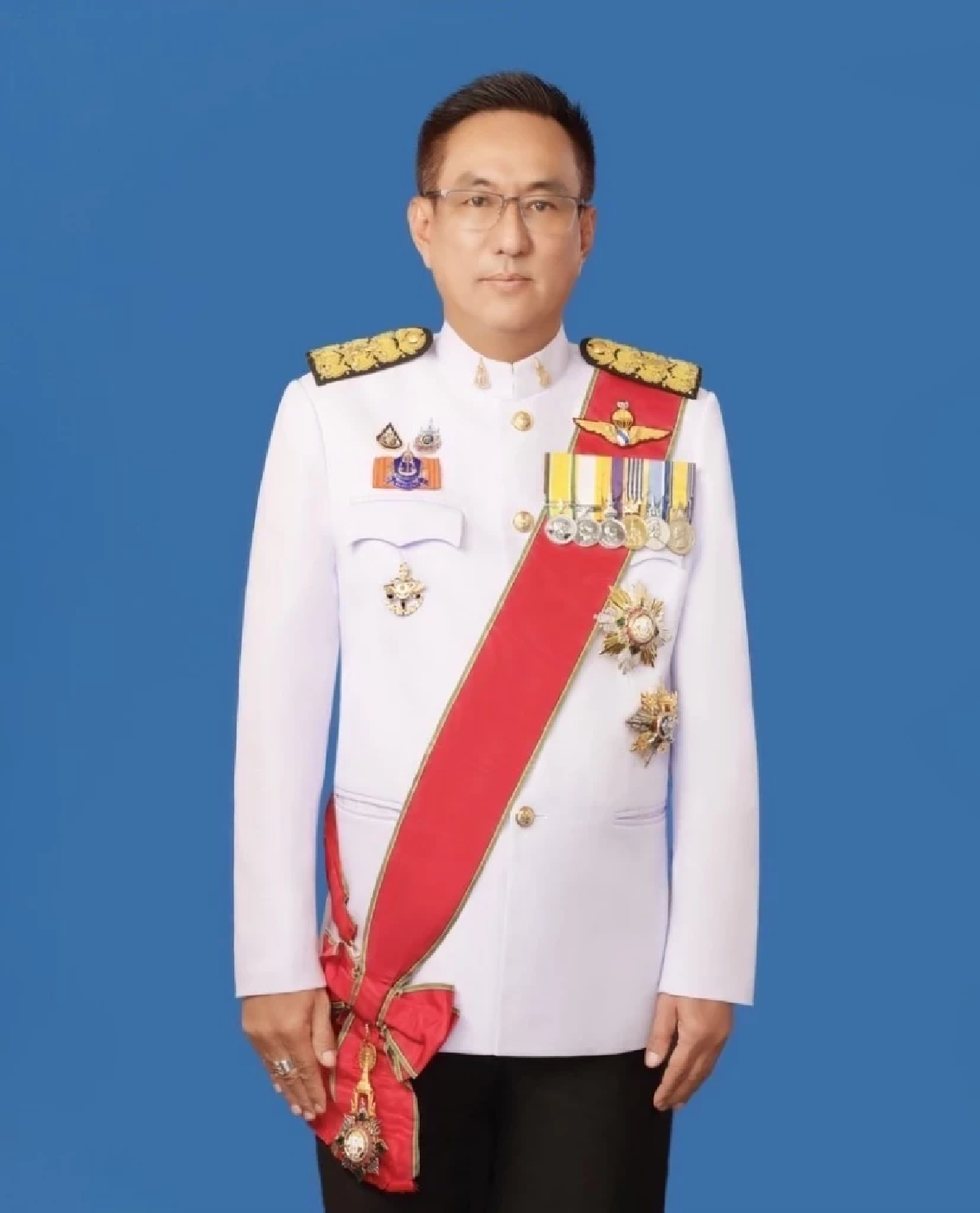 นายอิทธิพร แก้วทิพย์