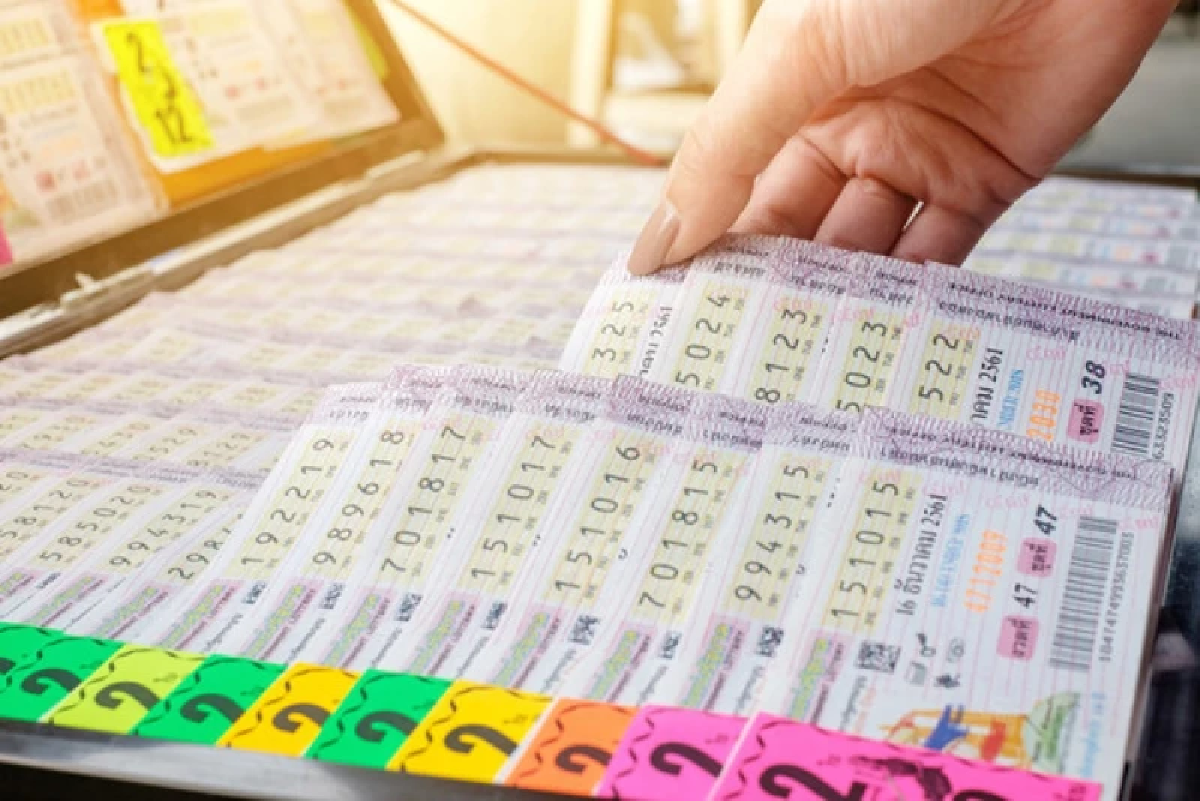 หวยงวด 16 สิงหาคม 2568! สถิติมาแรง 5 สำนักดังชี้เป้า เลขไหนมาแรง?