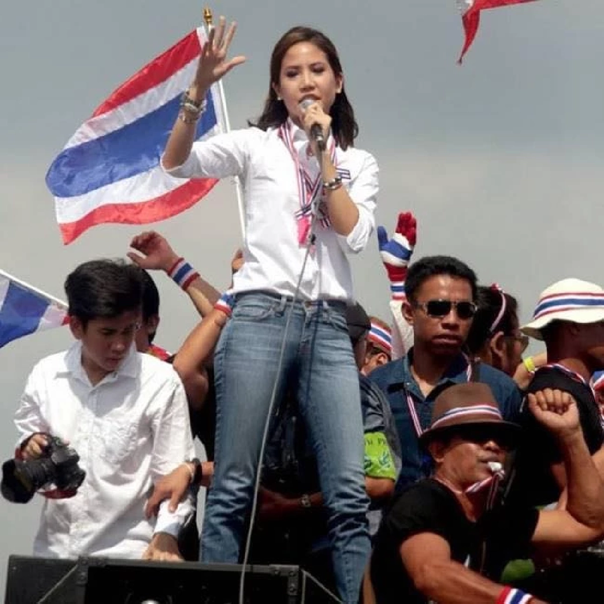“ตั๊น จิตภัสร์” จ่อไขก๊อกประชาธิปัตย์ นั่งเก้าอี้เลขาฯ รมว.เฮ้ง