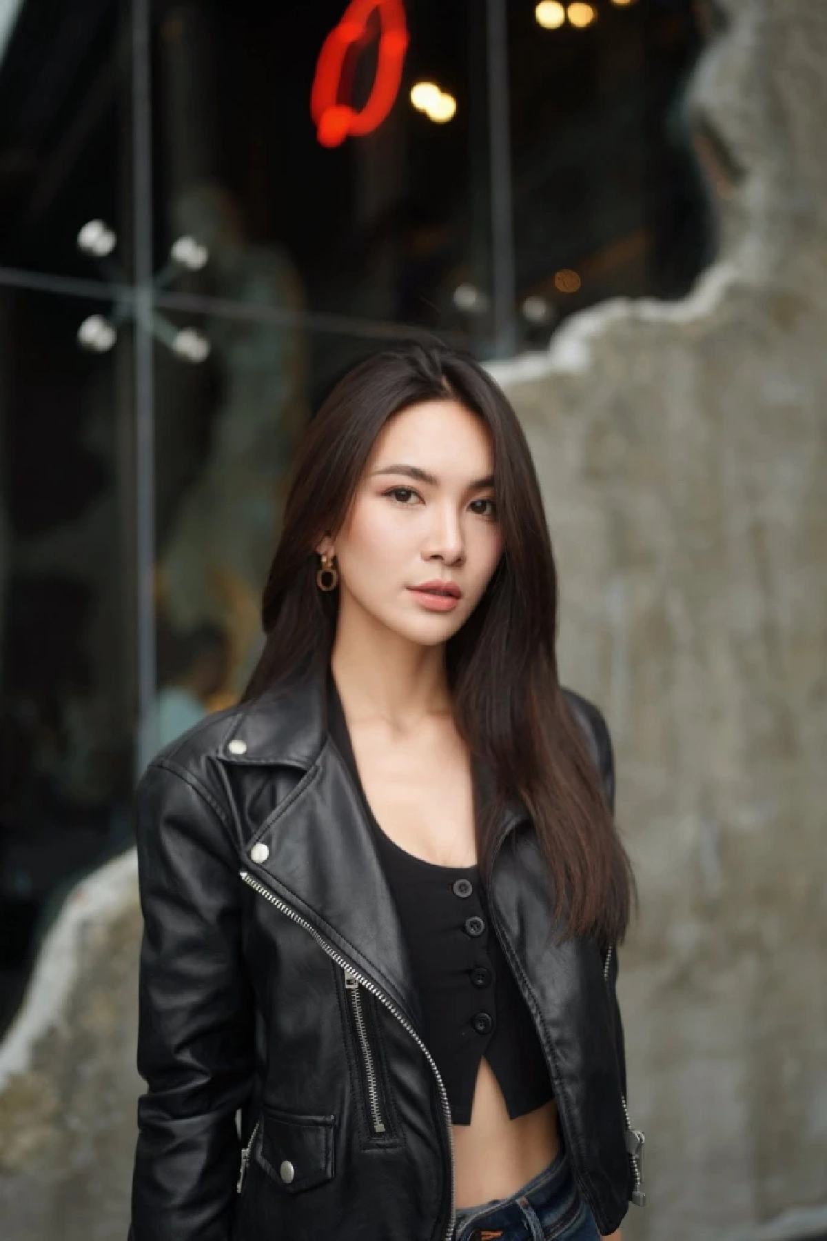 ส่องชีวิตรัก \"ผู้กองแคท\" สถานะหัวใจล่าสุดตอนนี้ยังโสด