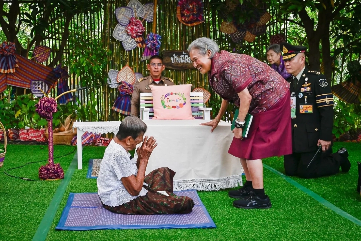 กรมสมเด็จพระเทพรัตนราชสุดาฯ ทรงปฏิบัติพระราชกรณียกิจ ณ จังหวัดลพบุรี