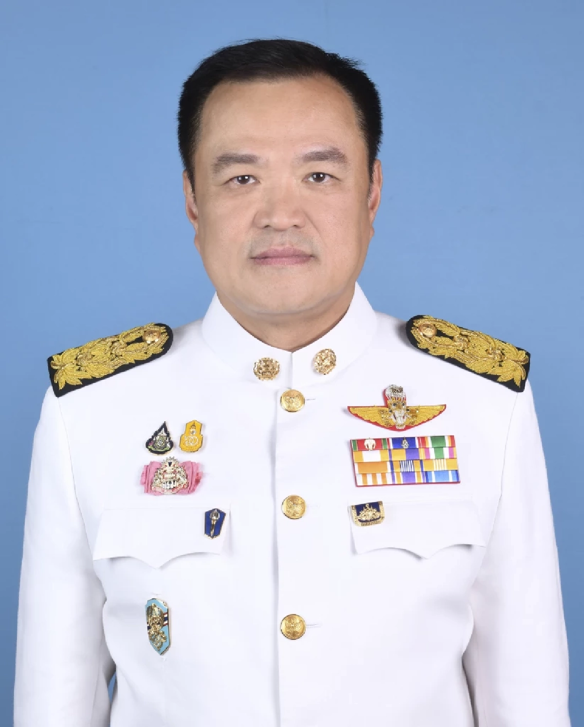 ส่องรถหรูรับนายกฯ \"อนุทิน ชาญวีรกูล\" Rolls-Royce Ghost เลขทะเบียนเสริมอำนาจเพิ่มบารมี