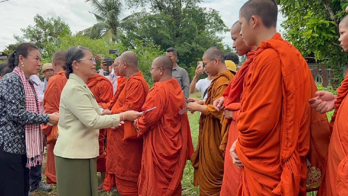 วัยรุ่นเขมรหิวขนม รับงานป่วนไทยได้เงิน 5,000 เรียล หรือ 39 บาทไทย