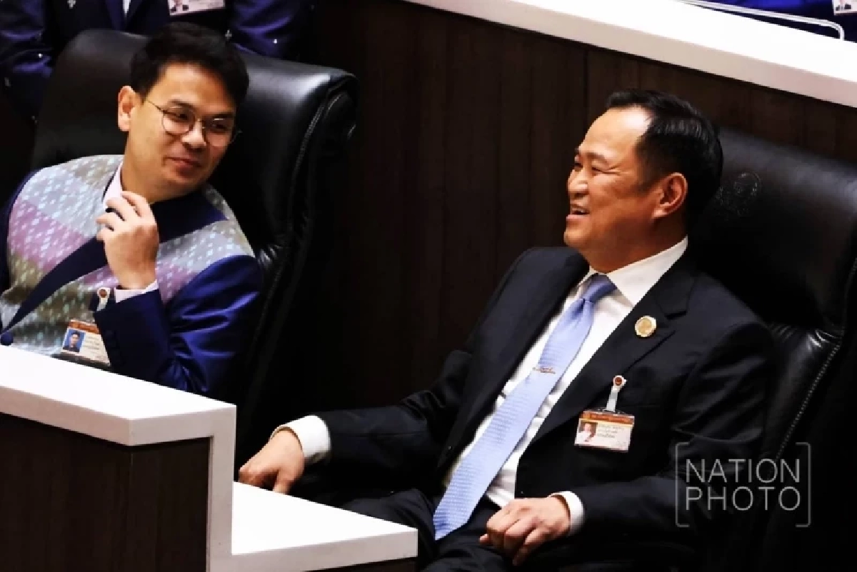 ประวัติ \"ไชยชนก\" ลูกชาย \"เนวิน ชิดชอบ\" สู่รัฐมนตรีว่าการกระทรวงดิจิทัลฯ