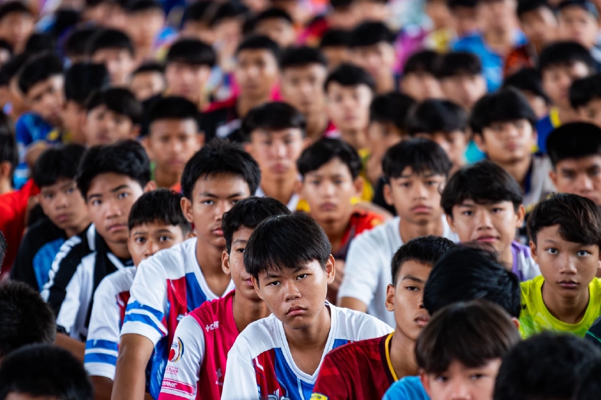 สุดคึกคัก ทวีธาภิเศกฟุตซอล น้องๆแห่สมัครคัดทะลุ 2,600 คน