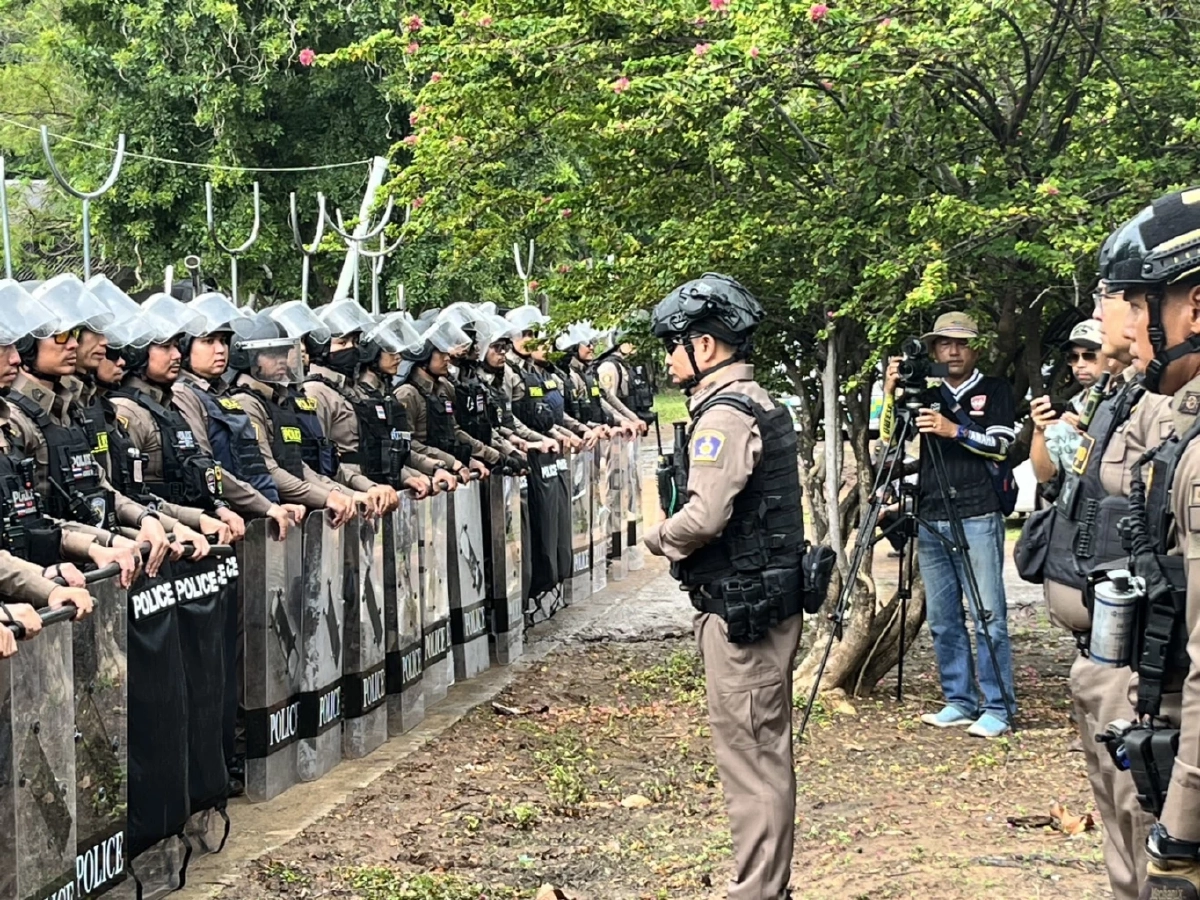 สตช. ยืนยันตำรวจระงับเหตุจลาจลตามหลักสากล กัมพูชารุกล้ำทำลายสิ่งของ