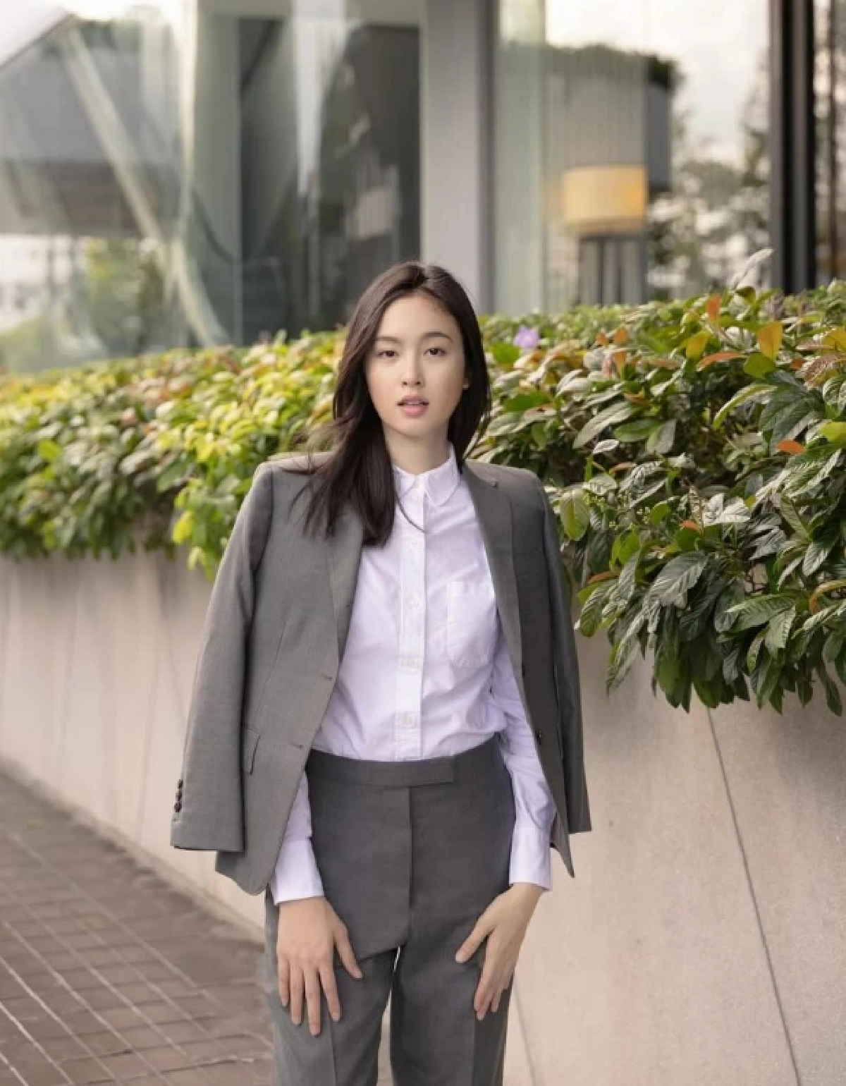 ส่องอาณาจักร \"ปอย ตรีชฎา\" พลิกบทชีวิต! จากนางเอกอินเตอร์สู่เจ้าแม่ธุรกิจพันล้าน?