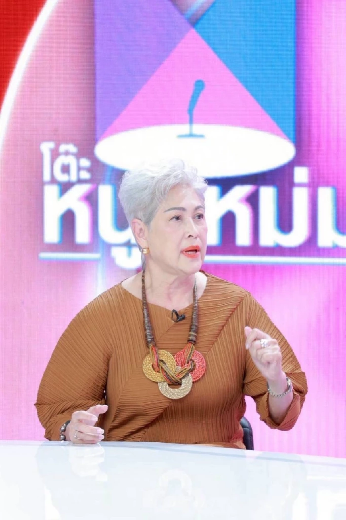 เจ็บจี๊ด!"แม่ก้อย ทาริกา" เปิดใจสนั่นโลกออนไลน์ หลังโพสต์ตัดขาดช่องน้อยสี