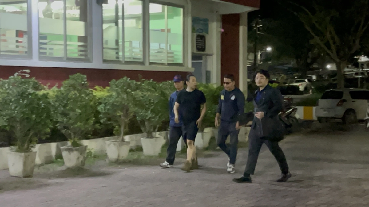 \"ไฮโซลูกนัท\" มอบตัว คดีทำร้ายร่างกาย พนักงานขับรถ หลังเจอหมายจับ