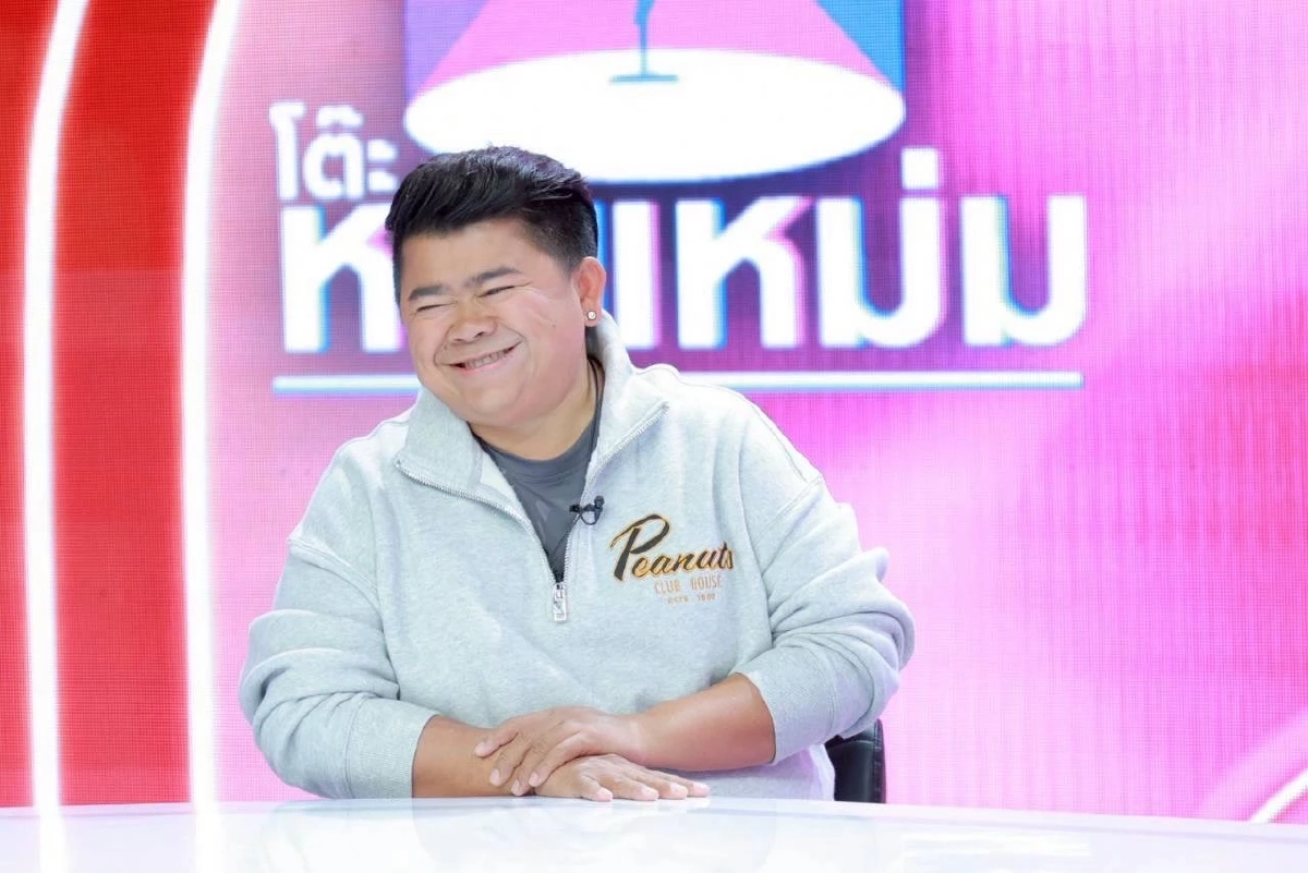 \"โก๊ะตี๋\" เปิดตัวแฟนใหม่ \"น้องใบมิ้นต์\" สาวนักศึกษาวัย 21 ปี