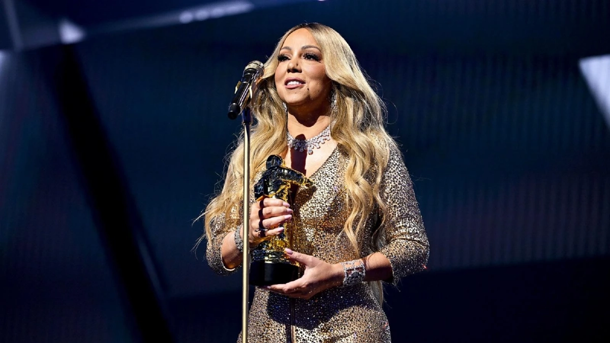 \"มารายห์ แครี\" รับรางวัลเกียรติยศ ในงาน MTV Video Music Awards 2025