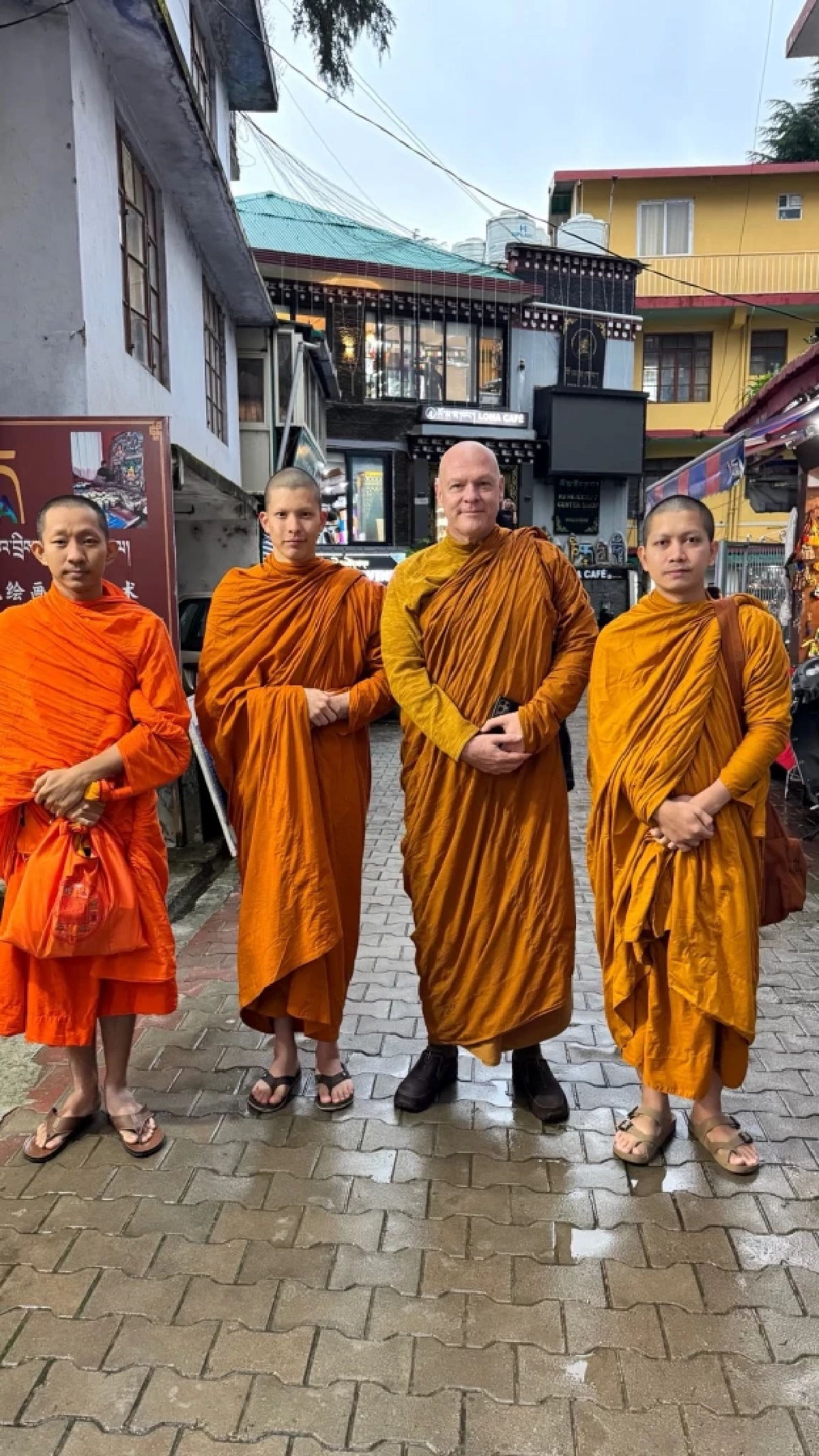 อนุโมทนาสาธุ \'พระโดม\' ไปจาริกแสวงบุญ  ณ ดินแดนพุทธภูมิที่ประเทศอินเดีย