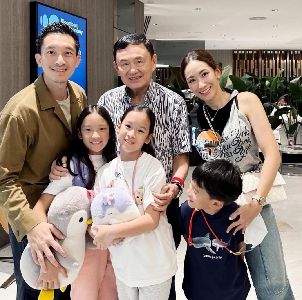 ประวัติ \"ณัฐพงศ์ คุณากรวงศ์\" ลูกเขย \"ทักษิณ\" หล่อมาก แถมโปรไฟล์ดี