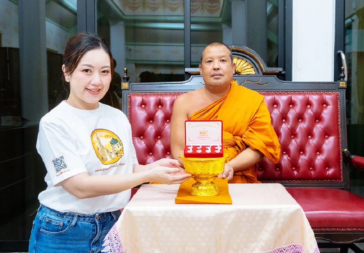 วัดอรุณฯ พัฒนาแอปพลิเคชั่น 3 ภาษา ท่องเที่ยวได้จากทั่วมุมโลก
