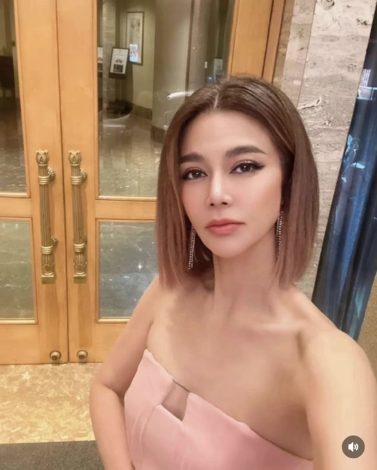 ฟาด!\"ปู มัณฑนา\"เปิดศึก เจ้าพ่อสื่อ จวกเป็นชุด จับตาพุ่งเป้าใคร?