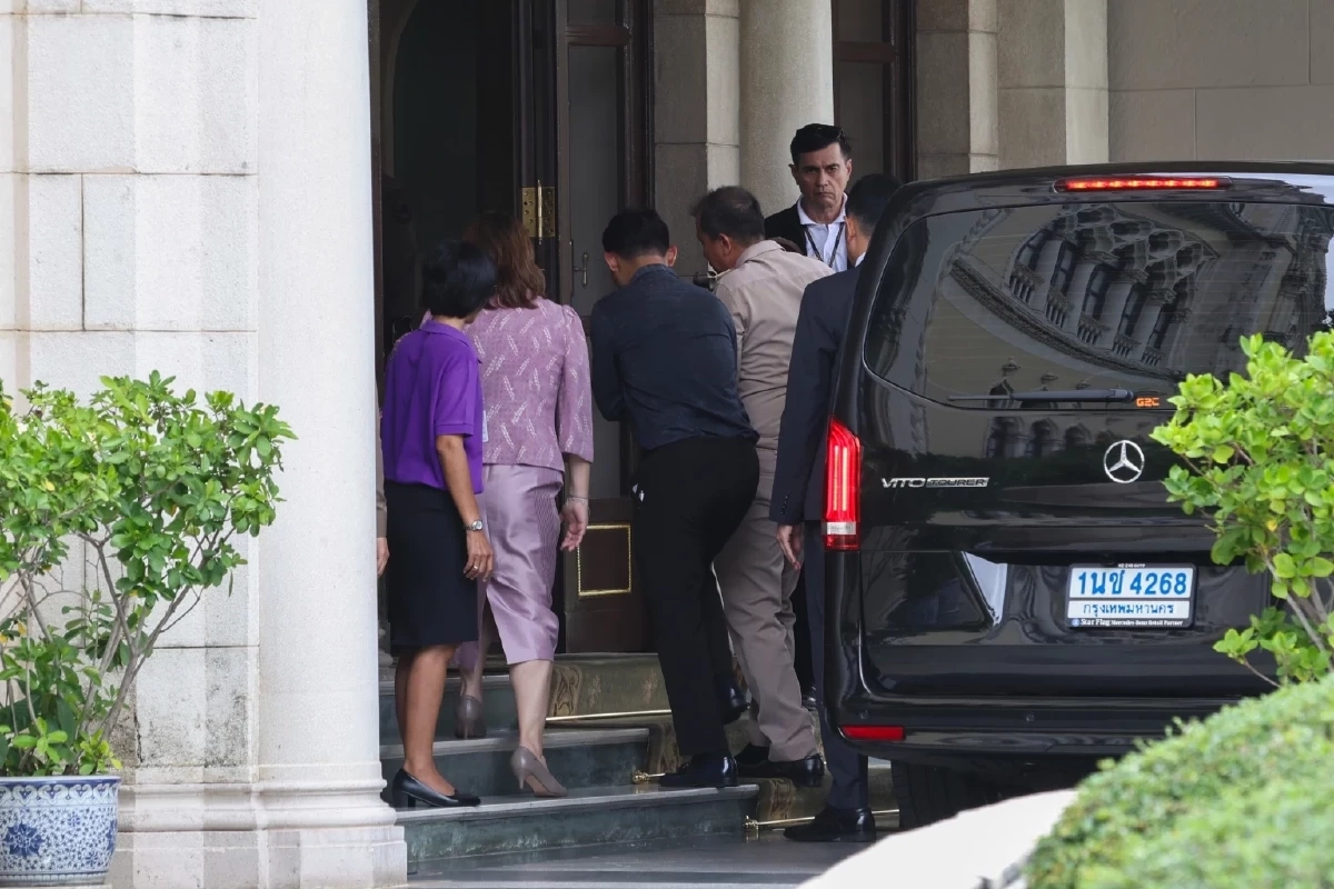 รวมเลขเด็ด นายกฯ \"อนุทิน\" เคยแจกโชค เลขท้าย 2 ตัว ขนลุก! ล่าสุด เลขชน \"ลุงตู่\"