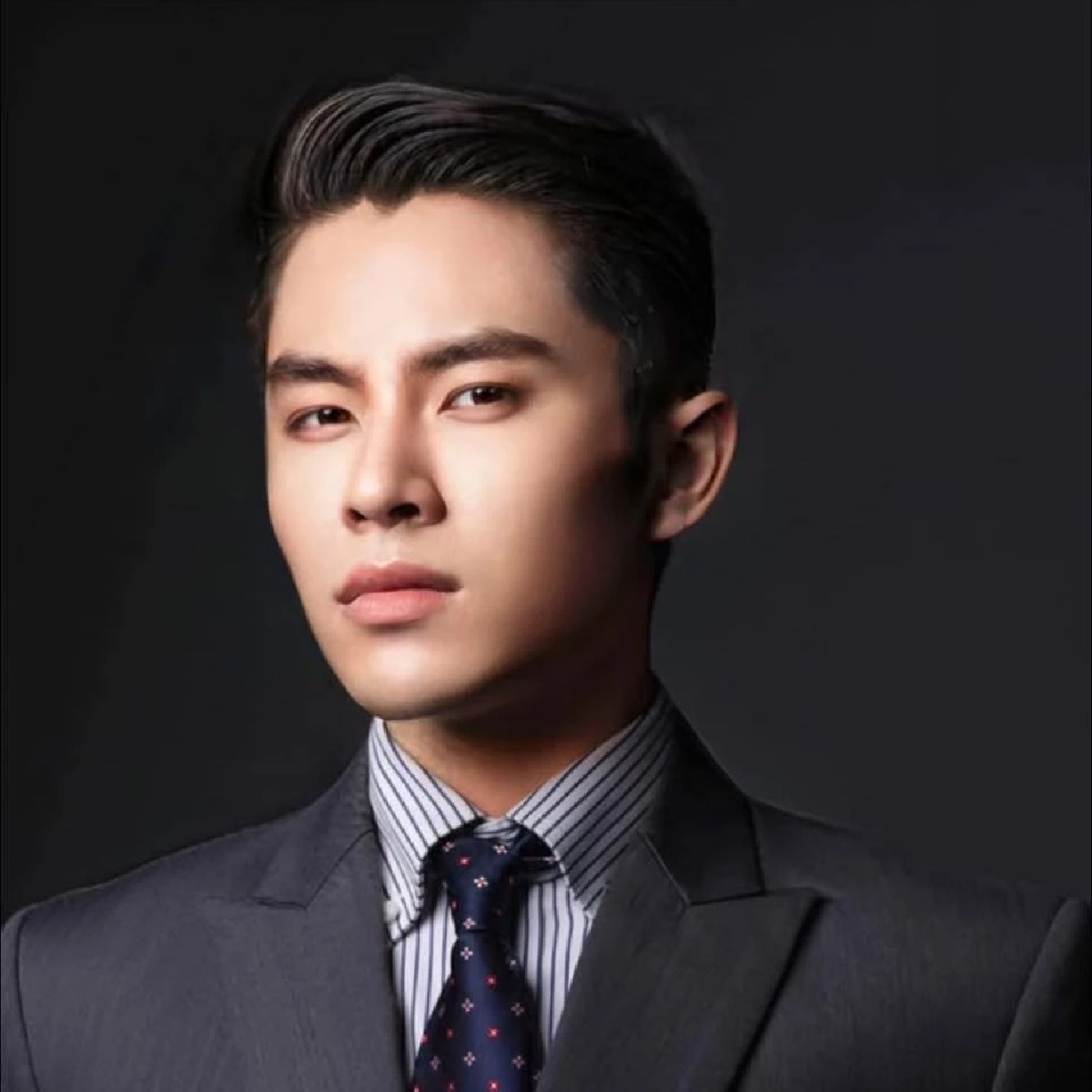 รู้จัก \"วิน วิลเลี่ยม\" เจ้าชายไลฟ์พันล้าน พ่อค้าออนไลน์ชื่อดังจาก สปป.ลาว
